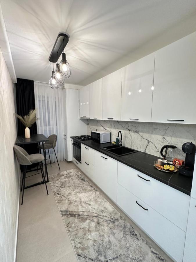 Urban Luxury Flats - Cozy Apartments At Coresi Mall #Braşov Buitenkant foto