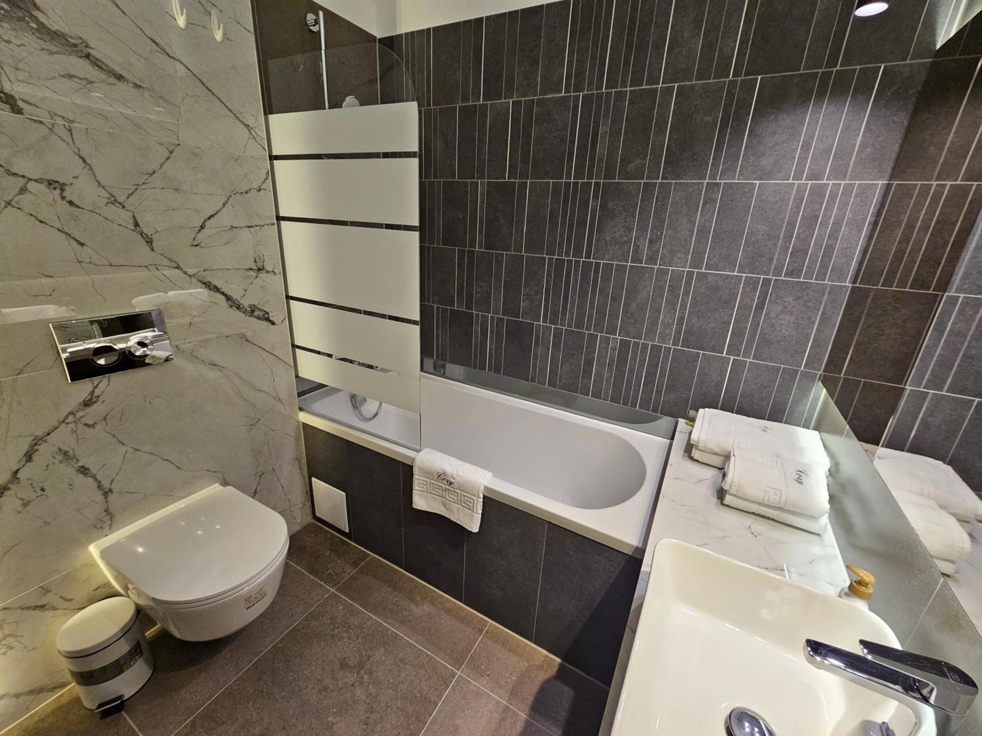 Urban Luxury Flats - Cozy Apartments At Coresi Mall #Braşov Buitenkant foto